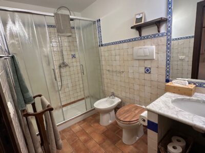 La Serenata 1 La Serenata 1