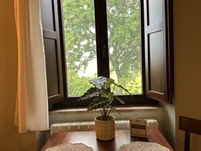 La Serenate 3 La Serenate 3